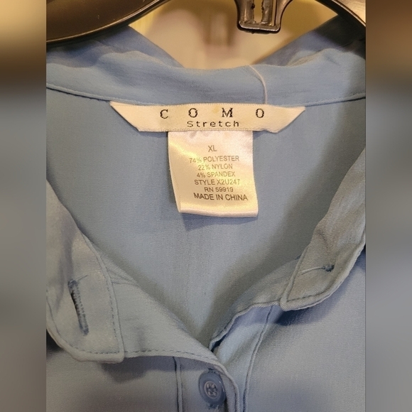 Como stretch blue 3/4 sleeve, cuffed button up blouse Size XL - Picture 5 of 5